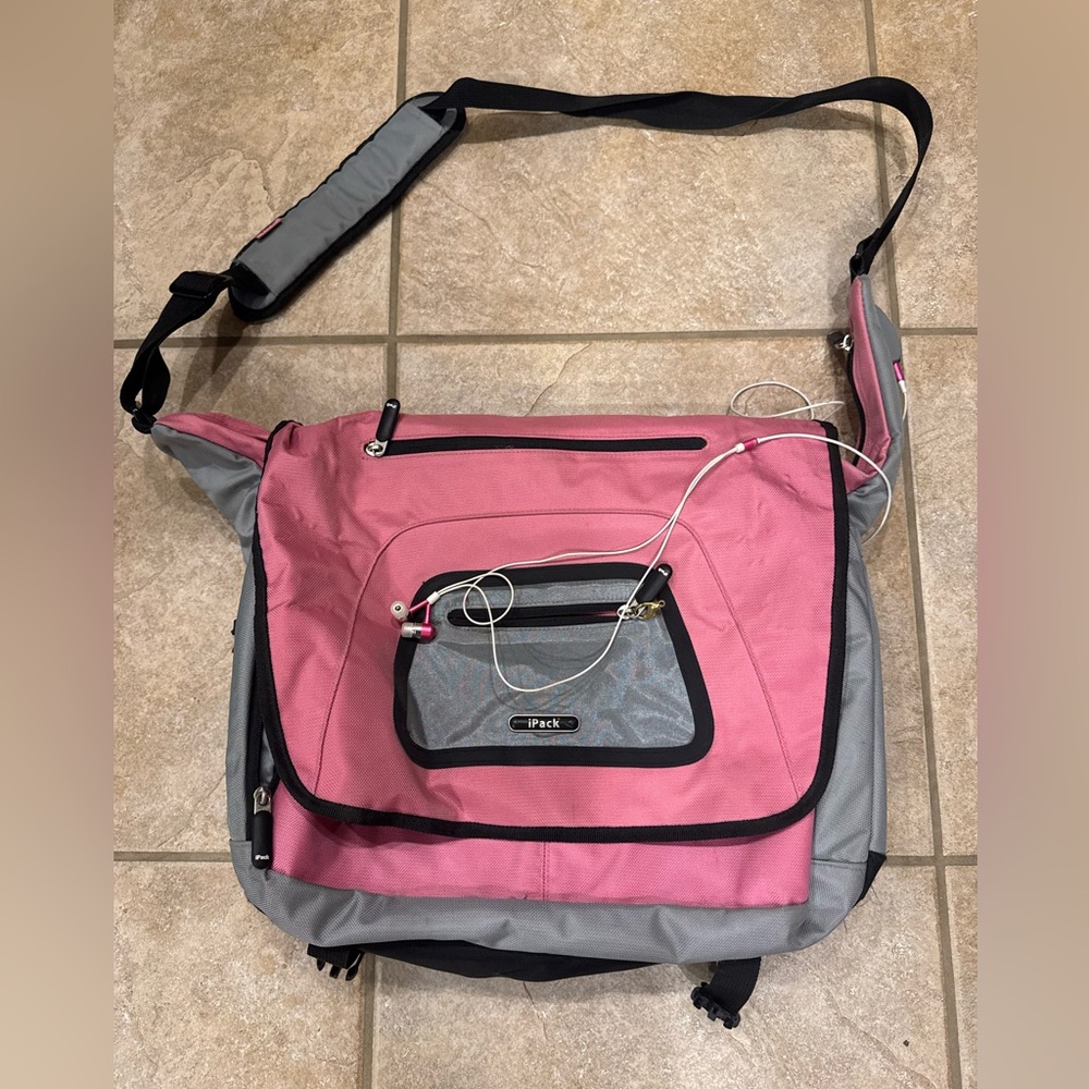 IPack Pink and Gray Messenger Shoulder Bag